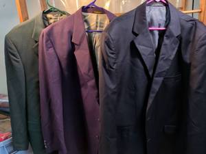lot 55 image: Lot of 3 Mens Dress Suit Jackets - Black Wool, Purple & Olive Blazers