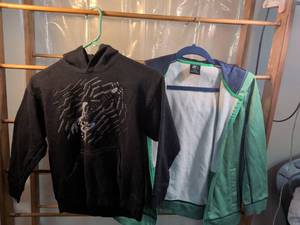 lot 63 image: Kids Sweatshirt Lot - Hanes Soft Sweats Hoodie & Starter Zip-Up Jacket Size 10-12 L