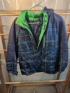 lot 65 image: Zero Xposur Boys Plaid Ski Jacket Size M 1012