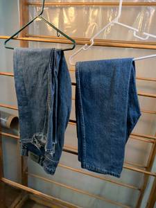 lot 138 image: Rustler and Wrangler Mens Denim Jeans Lot of 2