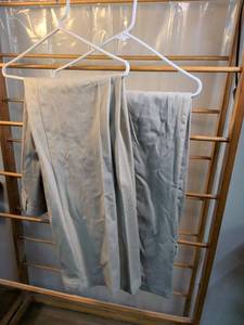 lot 144 image: Mens Light Gray Dress Trousers Size 42x30 - Set of 2 Pairs