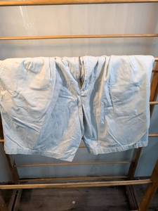 lot 157 image: Dockers Khakis Cadet Short Weathered Gab Size 38