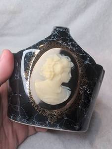 lot 2499 image: Albert Price Cameo Candy Dish