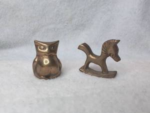 lot 2503 image: Brass Owl and Rocking Horse Figurine Set 2 Pieces
