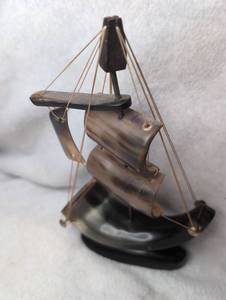 lot 2507 image: Vintage Bullhorn Sailboat&nbsp