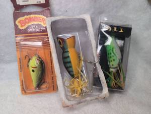 lot 3504 image: Bomber Tie One On Fishing Lures Lot of 3