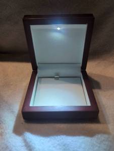 lot 4502 image: Burgundy Hinged Jewelry Box with LED Light