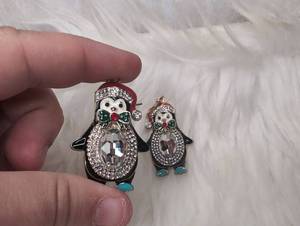 lot 4525 image: Large Penguin Charm Earrings Pair Rhinestone Crystal Red Hat
