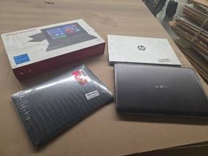 lot 184 image: Lot of 3 Laptops Packard Bell Cloudbook, HP, ASUS and cover