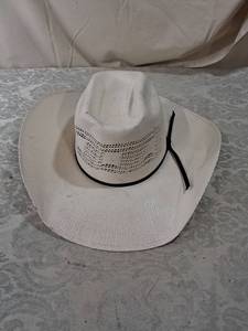 lot 42 image: Resistol Johnson Straw Cowboy Hat