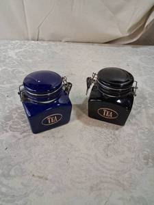lot 87 image: Ceramic Tea Canisters with Clamp Lids Set of 2