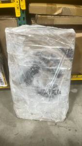 lot 30155 image: 12 Moving Boxes - 20x20x15 - Retail $0