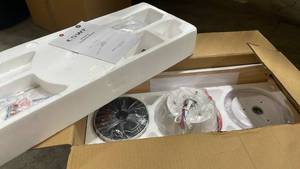 lot 31133 image: CSWF celling fan - Retail $0