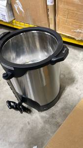 lot 31188 image: hamilton beach commercial- fast brewing 75 cup capacity coffee urn - Retail $0