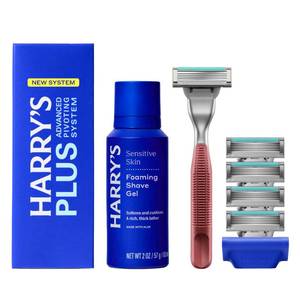 lot 3950 image: Harrys Plus Shaving Kit for Men - Premium Handle, 5 Razor Blade Cartridges, Foaming Shave Gel, and Travel Blade Cover - TSA Approved Travel Essentials - Advanced Pivoting System - Clay - Retail $23