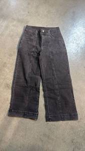 lot 3984 image: Dark Gray Denim Jeans Cropped Length size 10