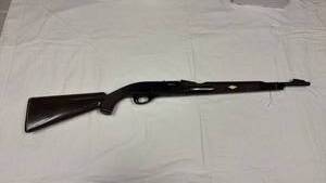 lot 9 image: Remington nylon stock semi-auto stock feed .22 rifle