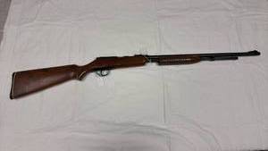 lot 12 image: Wards Western Field model XNH-825 .22 rifle