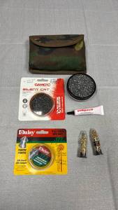 lot 36 image: Gamo, Daisy and other pellet gun pellets