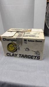 lot 70 image: Champion yellow dome clay targets