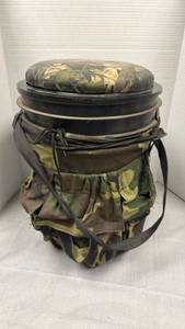 lot 171 image: 5 gallon bucket with pouch storage and swivel seat lid
