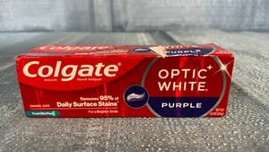 lot 2062 image: Colgate Optic White Purple Anticavity Fluoride Toothpaste 4.2 oz