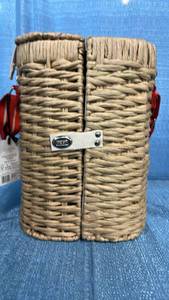 lot 2067 image: Hearth & Hand with Magnolia Paper Rope Woven Drink Carrier