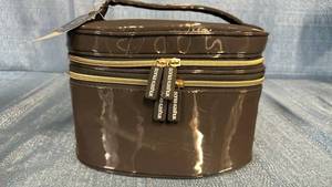lot 2070 image: Sonia Kashuk Double-Zip Train Case