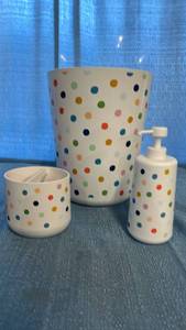 lot 2109 image: Pillowfort Multi-Color Polka Dot Bathroom Accessory Set 3-Piece
