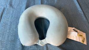 lot 2147 image: Memory Foam Travel Neck Pillow