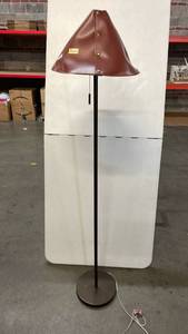 lot 2185 image: CBC Floor Lamp