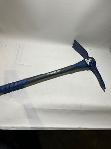 lot 17 image: Seymour S500 Industrial 5 lb Pick