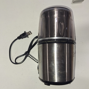lot 18654 image: CUISINART SPICE AND NUT GRINDER
