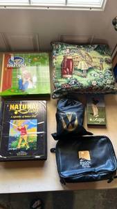 lot 19 image: Golf Themed Novelty and Accessory Collection
