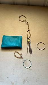 lot 21 image: Teal Studded Clutch and Jewelry Accessory Set
