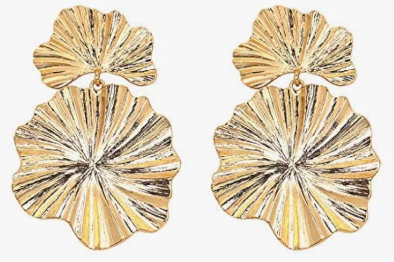 lot 37674 image: Statement Gold Flower Earrings - Large Metal Floral Drop Earrings - Hypoallergenic Stylish Statement Jewelry for Women - Retail $10