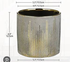 lot 46715 image: Ceramic Planter - Retail $20