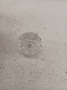 lot 16540 image: Delta H54-010 Acrylic Lavatory Kitchen Faucet Handle, 25 Pack