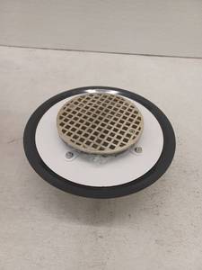 lot 16550 image: 4 Inch Heavy Duty Floor Drain With 6 Inch NB Strainer