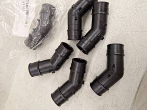 lot 16567 image: PVC Elbow, 6 Pack