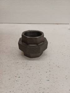 lot 16642 image: 2 Inch Malleable Iron Union