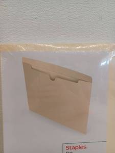 lot 16774 image: File Folder Jacket Letter Size 9.5in x 11.75in, Manila, 250 Folders