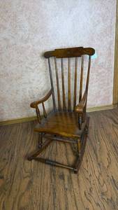 lot 13 image: Child sized Wood Rocking Chair with brass inlay