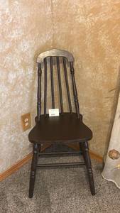 lot 42 image: Black Spindle Back Chair with Turned Legs 36 tall