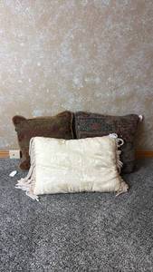 lot 65 image: Decorative Throw Pillows Lot of 3 with Rope Trim