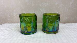 lot 112 image: Green Carnival Glass Grape Pattern Large TumblersVase Set of 2