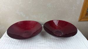 lot 118 image: Set of 2 Ruby Red Textured Glass Serving Bowls