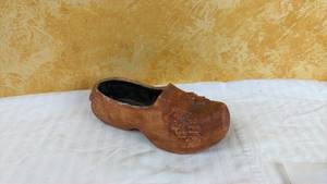 lot 140 image: Dutch ceramic Clog Planter or Trinket Holder