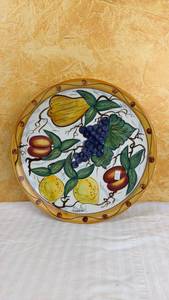 lot 190 image: Bella Casa by Ganz Valerio Hand-Painted Fruit Ceramic Decorative Plate