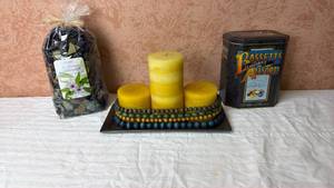 lot 232 image: Decorative Candle Set with Yellow Pillar Candles and Beaded Base